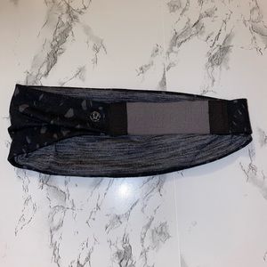 Lululemon Fringe Fighter Headband